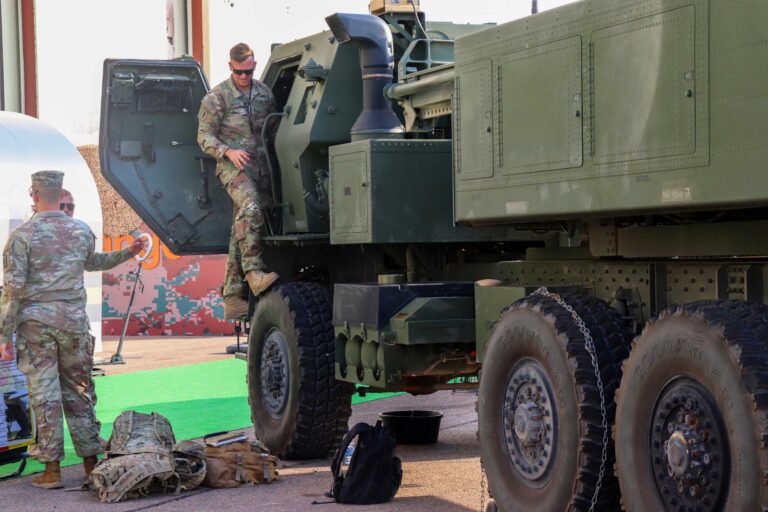 Aqaba, Jordan : United States Army forces (Soldiers and truck).
